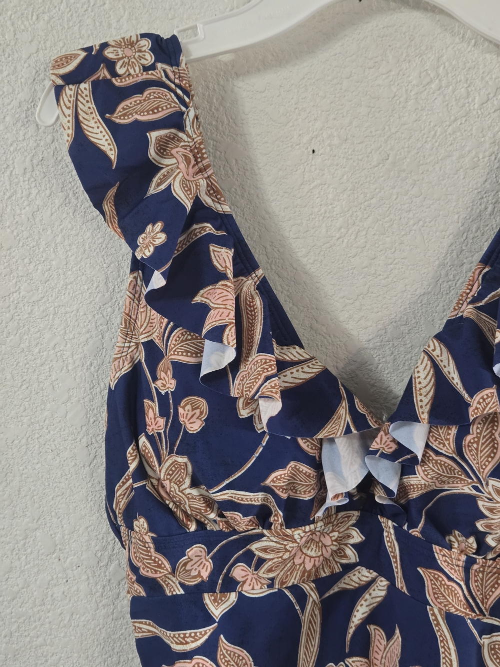 Cupshe Blue One-Piece Swimsuit with Peach Floral Print - Picture 5 of 9